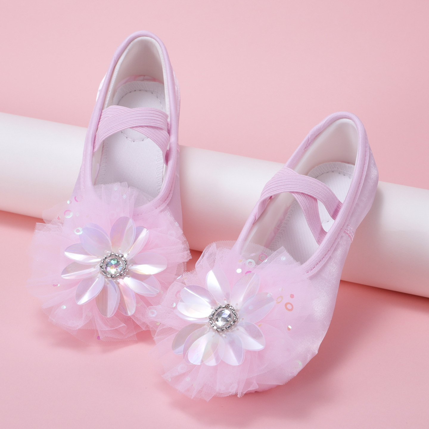 Girls Dance Shoes Soft Sole Practice Shoes Kidsren's Ballet Shoes Baby Dance Cute Stage Performance Cat Claw 8012