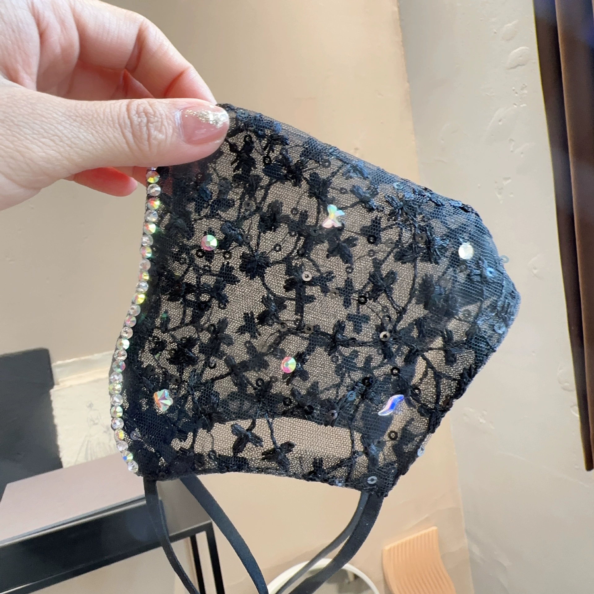 lace nail sequins, medical mask, veil