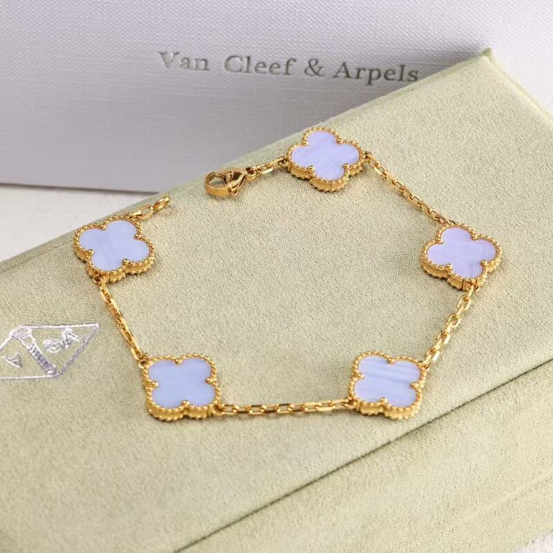 15mm High-End Version Four-Leaf Clover Bracelet, Thickly Plated with 18K Real Gold, Natural Mother-Of-Pearl, Non-Fading Bracelet, Wholesale 9-Section Chain 15mm High-End Version Four-Leaf Clover Bracelet, Thickly Plated with 18K Real Gold, Natural Mother-Of-Pearl, Non-Fading Bracelet, Wholesale 9-Section Chain