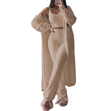 �羳���R�d����W��2024�ﶬ��ůë�q��ɫ˯�¼Ҿӷ��Lѝ3����Ů