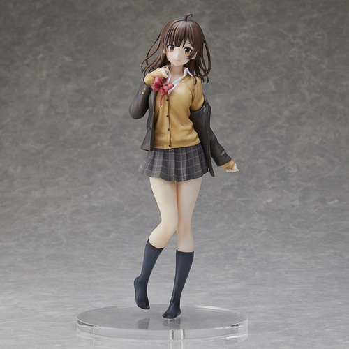 After shaving, I picked up the female high school student Sayu Ogihara's two-dimensional figure model, desktop decoration and car ornaments.