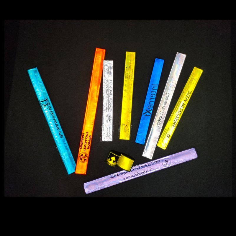 东莞工厂 欧美促销用环保PVC反光手腕带 反光啪啪圈 高亮反光手环