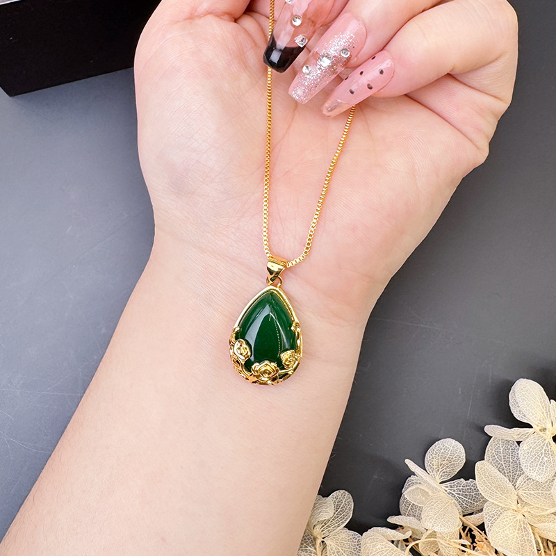 Colgante de oro de arena vietnamita imitación calcedonia joyería de flor rosa mujer todo fósforo retro gota de agua cadena de clavícula temperamento fábrica al por mayor