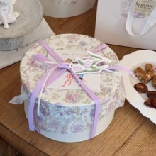 米白色圆形礼盒宝宝满月奶黄色牛皮纸盒伴手圣诞礼品盒甜品