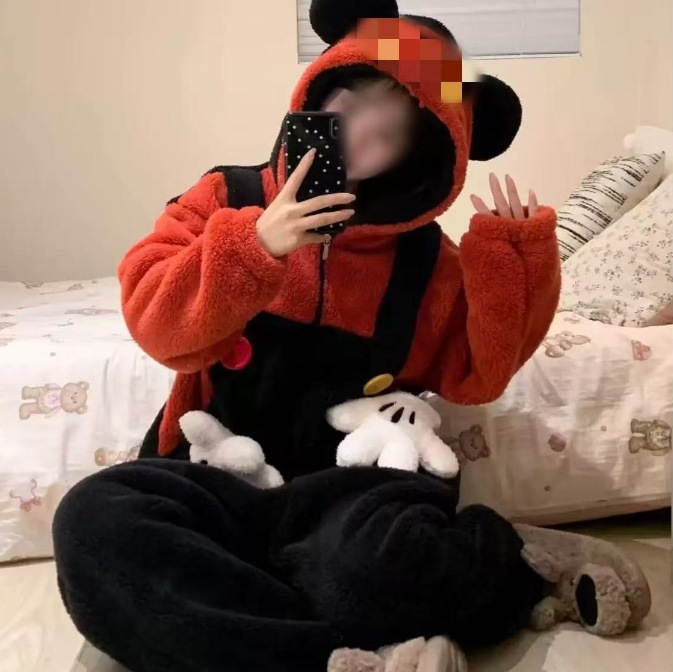 混批发春秋冬男女同款成人连体卡通睡衣可外穿家居休闲服可如厕保