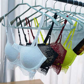 性感棉杯上薄下厚聚拢内衣女蕾丝Сексуальное