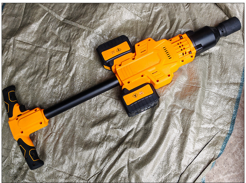 双锂电扭力扳手_07