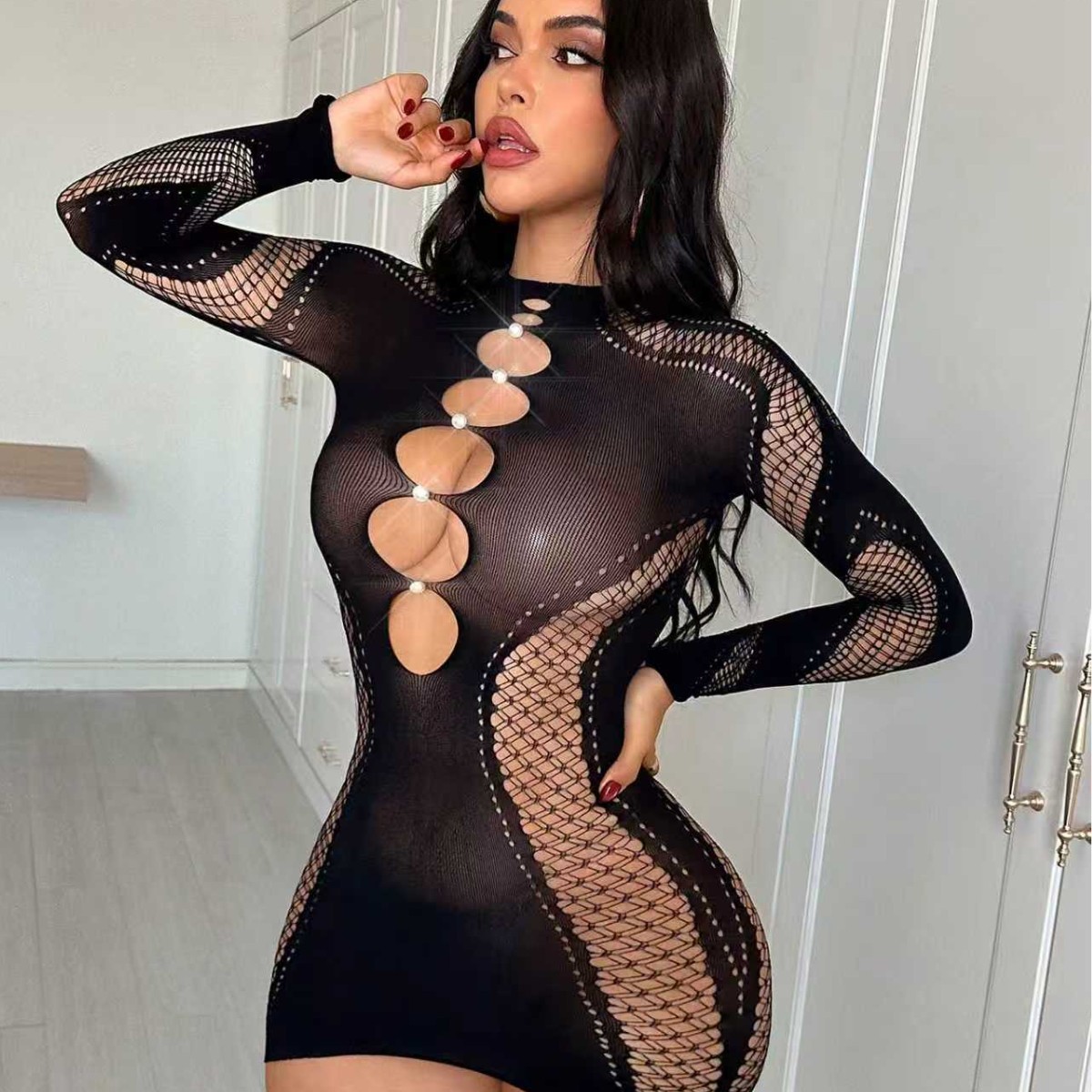 Vestido Malla Ajustado con Perlas en Pecho YD251210 de Nylon y Elastano para Citas de Pareja