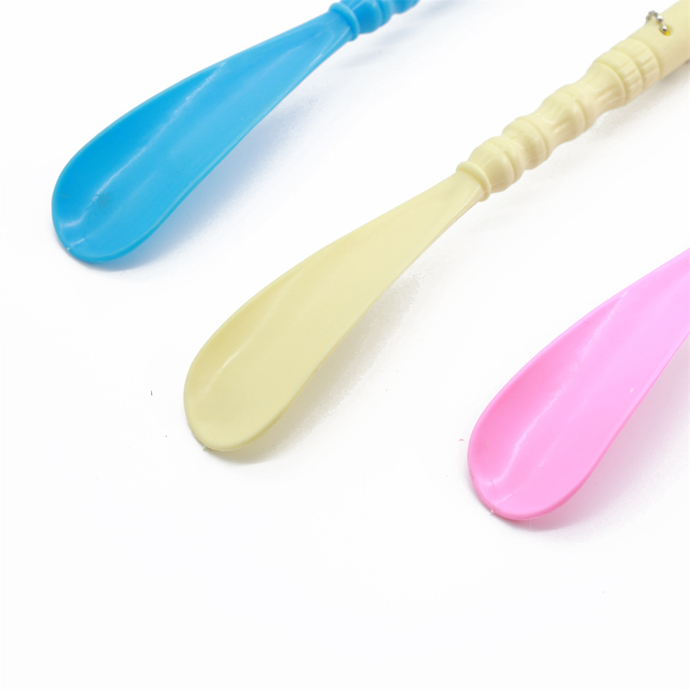 塑料鞋拔不求人