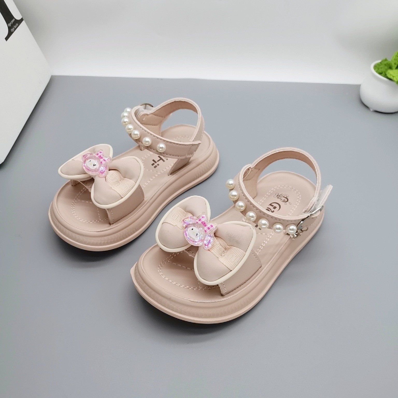 Kuromi Xia Explosion 2025 Retro Women's Treasure 1-3-5 años Zapatos casuales a través de la red Zapatos de princesa de tendón de res antideslizante