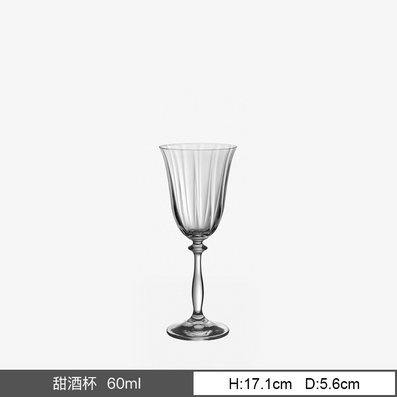 Copas de vino de cristal importadas de la República Checa, copas de cristal de alta gama modernas, copas con rayas verticales, copas de vidrio de lujo para el hogar, hechas a medida.
