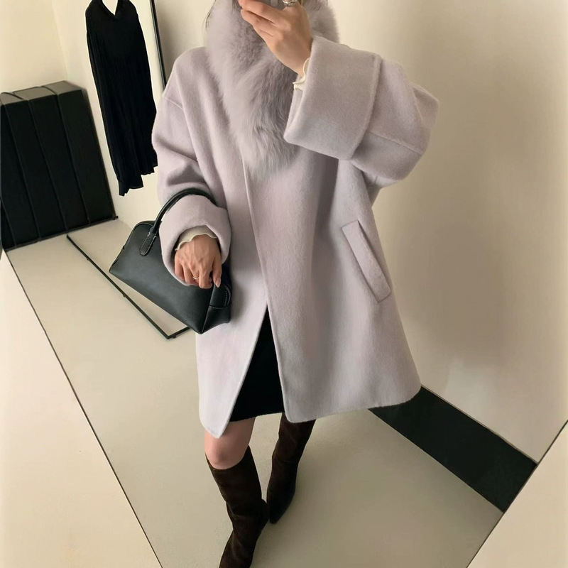 Fox Fur Detachable Fur Collar, Dropped Shoulder Sleeves, Double-Sided Wool Coat, Mid-Length Woolen Outwear for Women, Autumn and Winter Loose Style