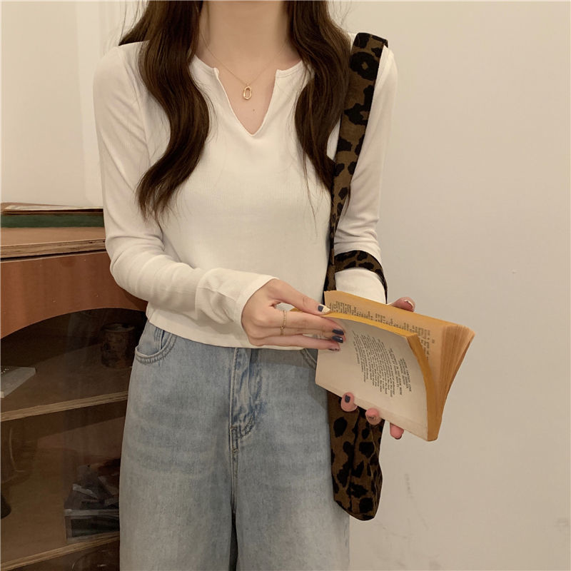 Camiseta única con cuello en V y manga larga para mujer, nueva colección primavera-otoño 2026, estilo coreano, corte ajustado, versátil, camiseta básica, top corto.