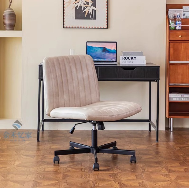 얼룩덜룩한 흰색 [극세사 가죽] - 검정색 도르래 발