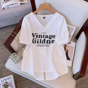 1.0-150kg Back Slit Short Sleeve T-Shirt for Women Summer 2024 New Korean Style Loose Slimming Large Size V Neck Top for Women
