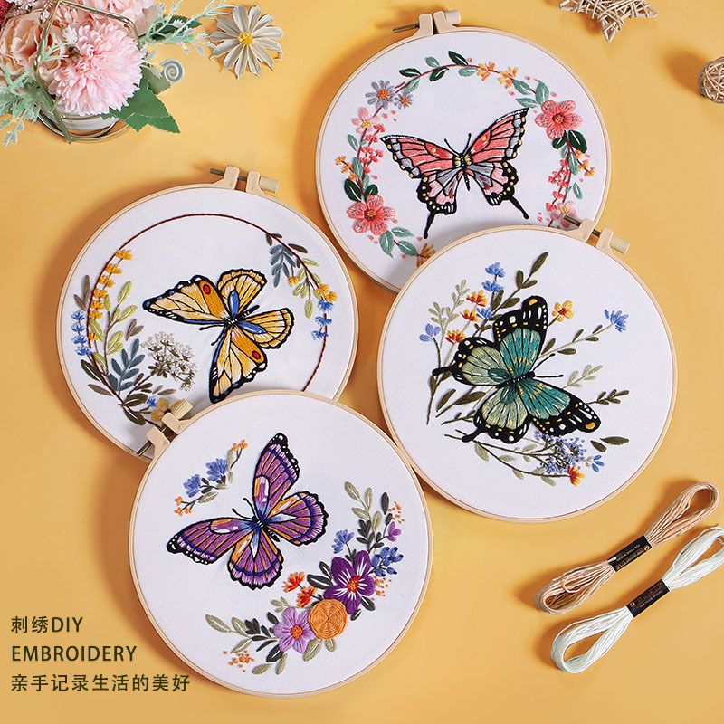 Original nuevo paquete de materiales de bordado DIY mano mariposa amor flores mariposa kit de bordado cruzado venta caliente Inglés creativo