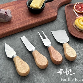 烘焙量勺量杯;奶酪刀;披萨刀