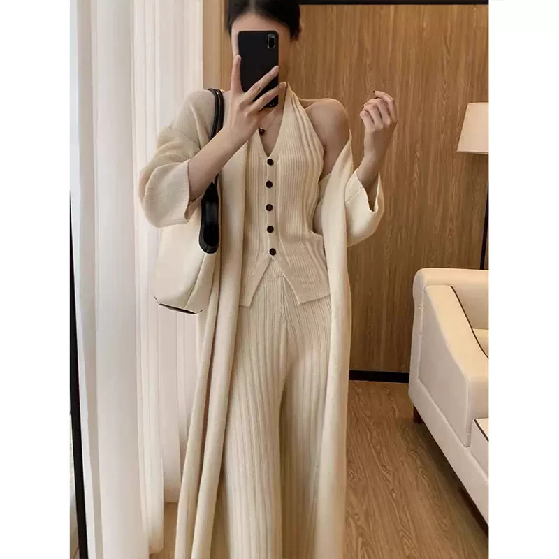 秋冬新款时尚休闲针织开衫套装女韩版宽松慵懒风马甲阔腿裤三件套