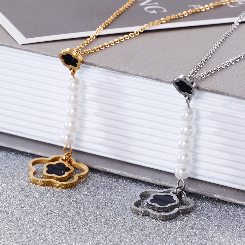 Fashion Flower Titanium Steel Inlay Artificial Pearls Earrings Necklace 1 Set