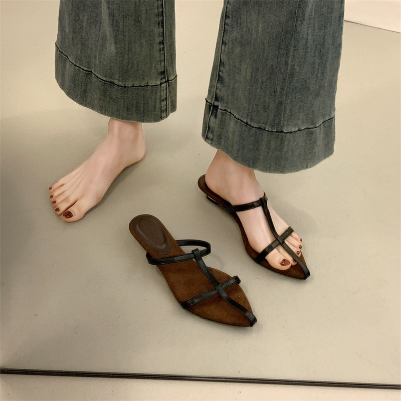 검은색
