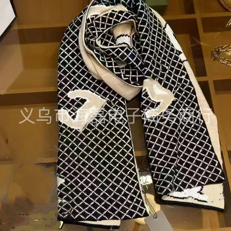 针织提花5字母围巾披肩两用高品质小香风格纹围脖女冬季保暖双面|undefined