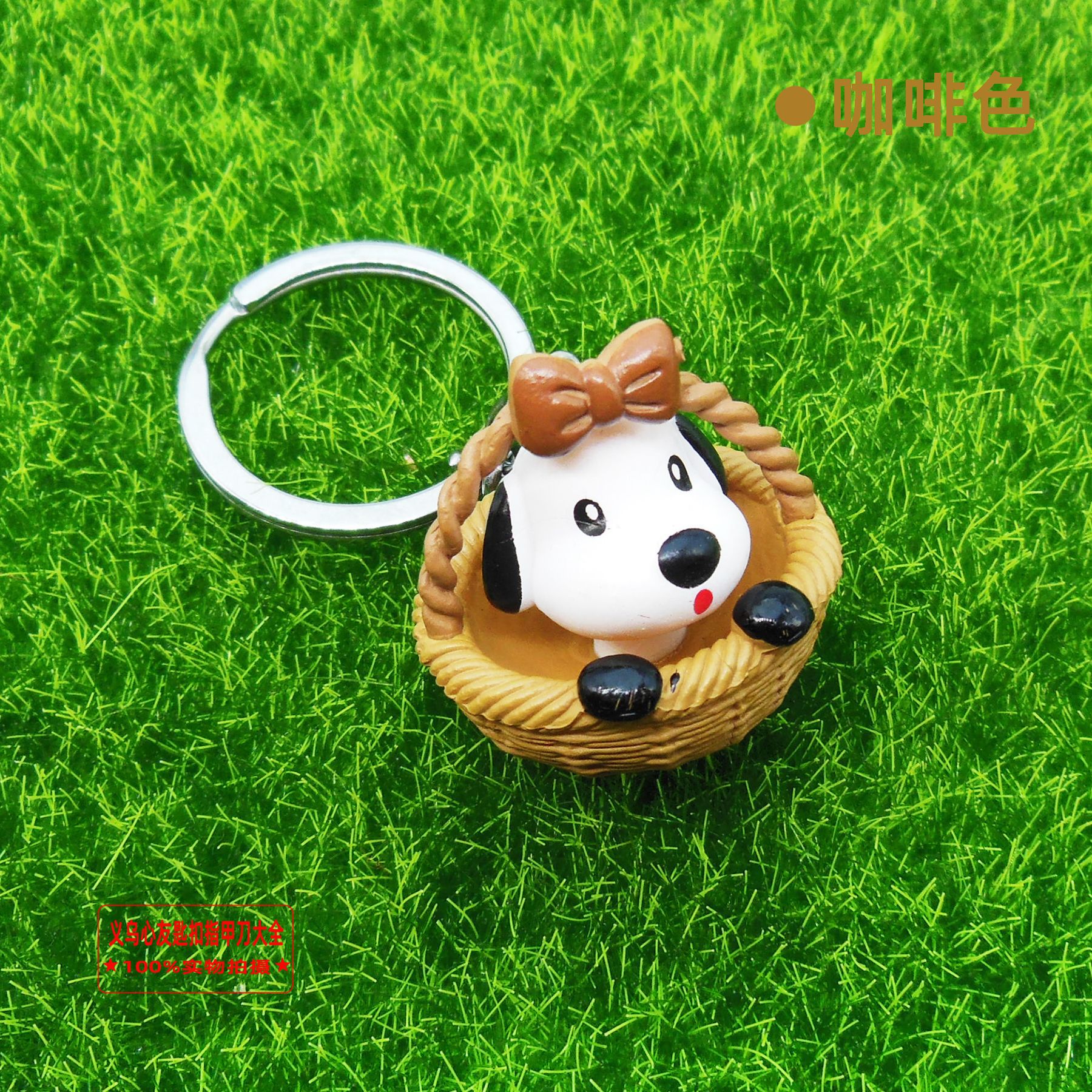 Gato de dibujos animados llavero colgante lindo gato muñeca estudiante adornos campus tienda suministro al por mayor