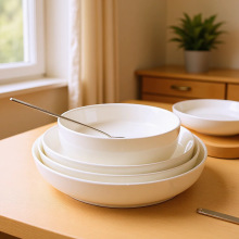 简约纯白陶瓷带盖蒸箱窝盘微波可用双耳防烫家用深盘骨瓷盘