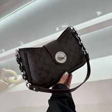 �W������С���L�ٴ�߼����R�����r��ƴ��Ů���W���LҸ�°�б��