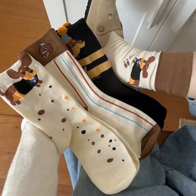 Dachshund Cartoon Socks for Women Korean Dongdaemun Foldable Two-Way Autumn and Winter Cotton College Mid-Tube Popular Socks
