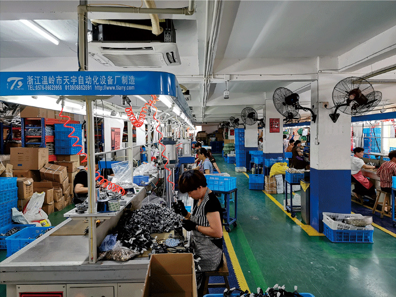 Yamaha Qiaoge 50Cc Two-Stroke Motorcycle Carburetor West Lake 90 Qianjiang Southern Nf50 Universal Engine