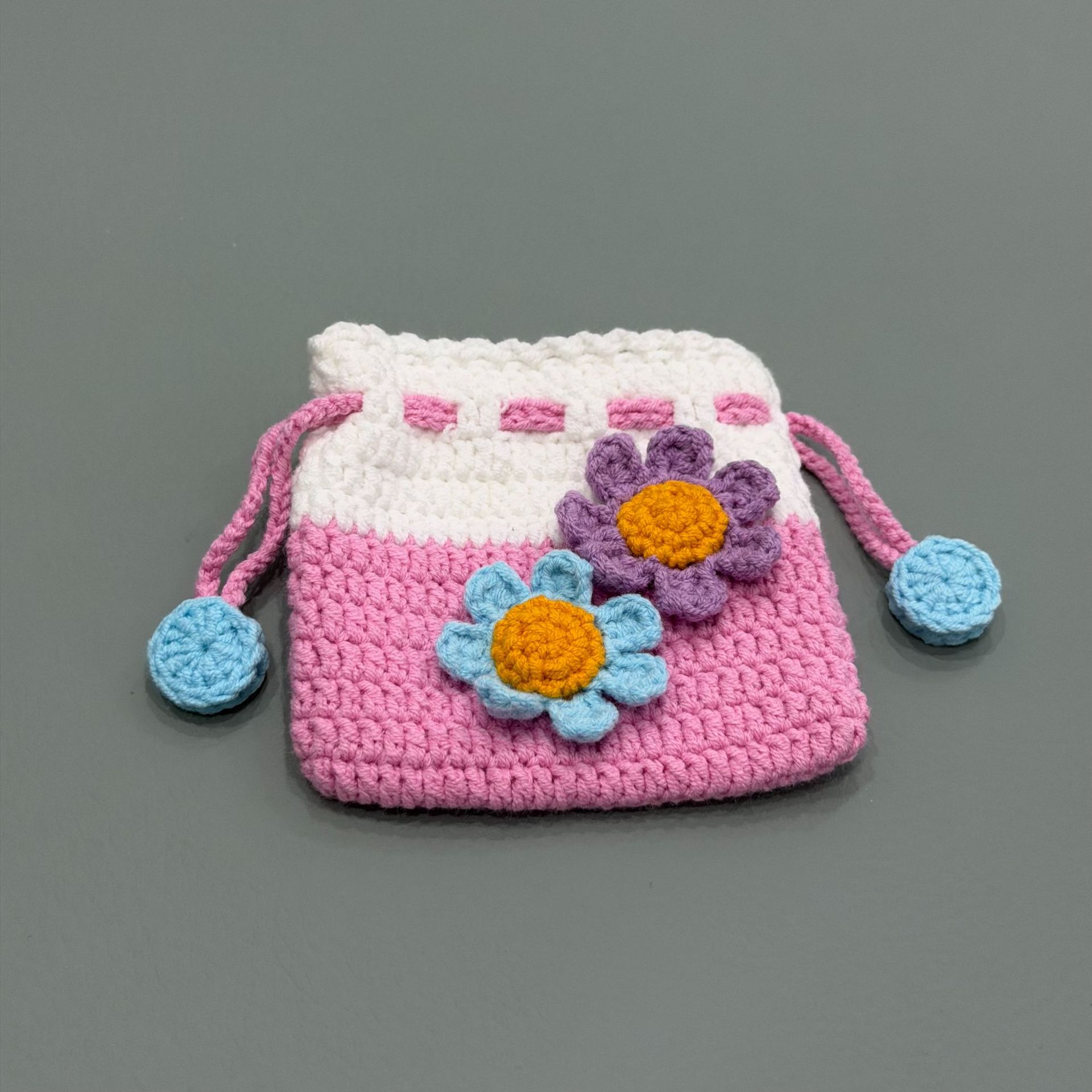 Bolsa de polvo blanco, naranja azul, flor púrpura 9x9.5cm