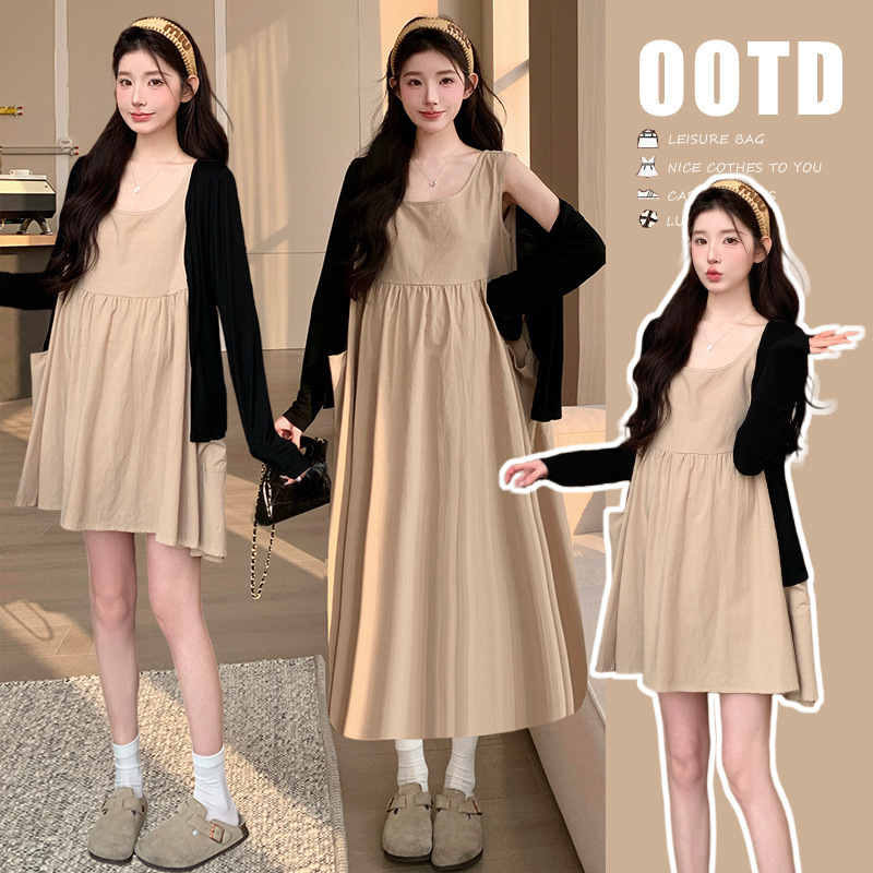 2026 Maternity Wear Early Spring Sleeveless Dress with Sweet Youthful Vest Dress Inside, Black Cardigan Maternity Two-Piece Set