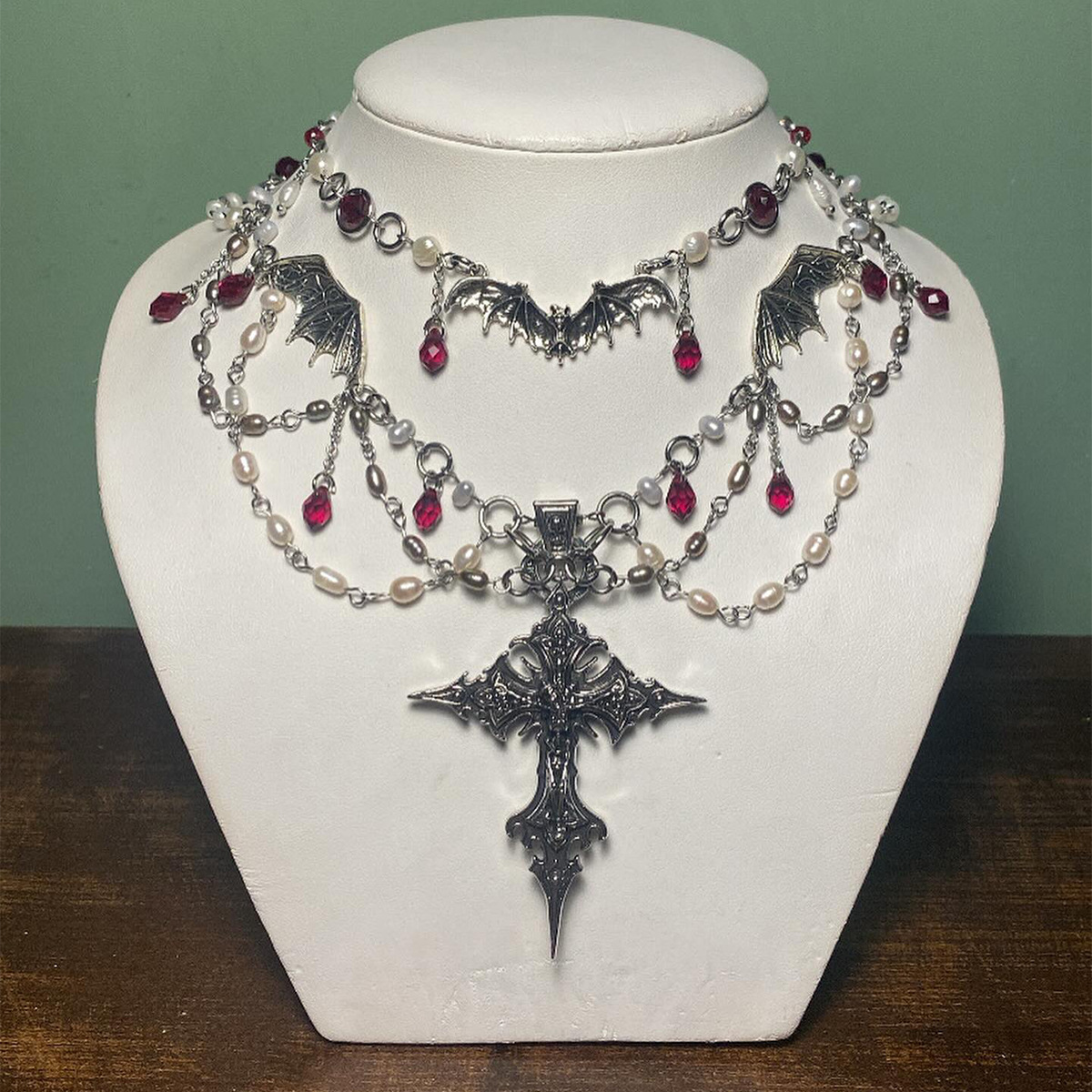 万圣节十字架项链批发跨境复古暗黑重工哥特风项饰轻奢小众毛衣链