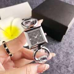 直播同款小香风气质表quartz watch新款方形表盘圆形钢带手链女表
