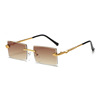 Metal square trend sunglasses suitable for men and women, 2022 collection, European style