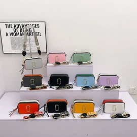 女士斜挎包;女士单肩包;女士手提包