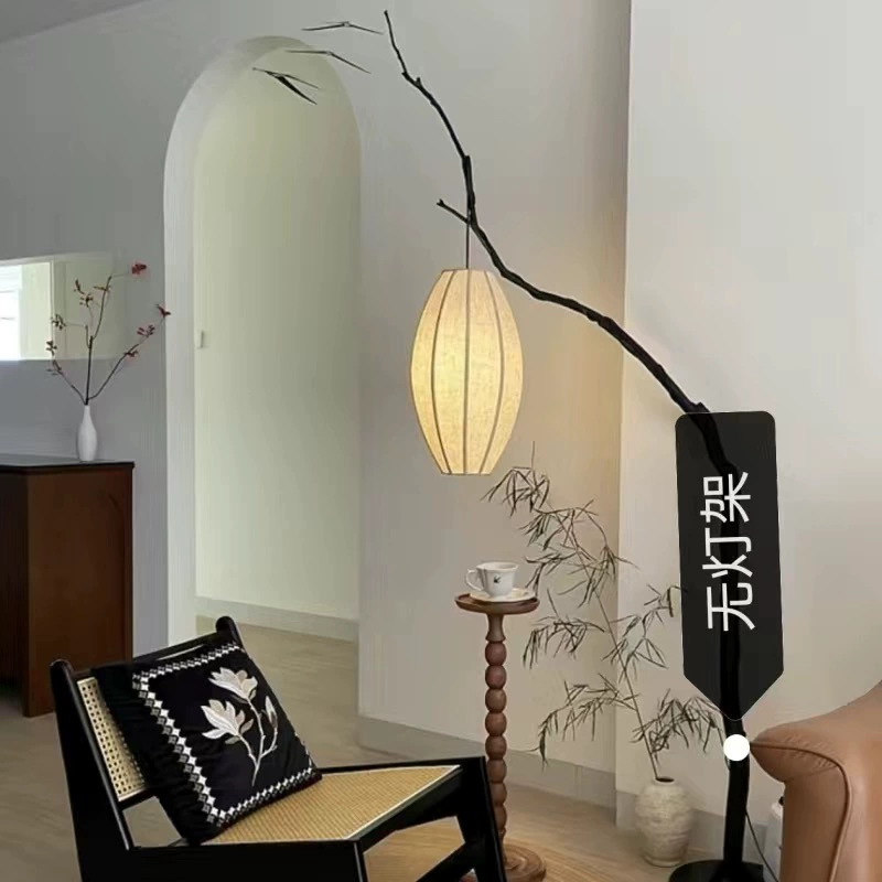 Настольная/полочная лампа? Wait input is floor lamp. Translate: "Retro floor lamp, lights, cloth, floor flashlight for fishing, Chinese style" -> "Ретро торшер, светильник из ткани на пол, фонарь для рыбалки, китайский стиль"