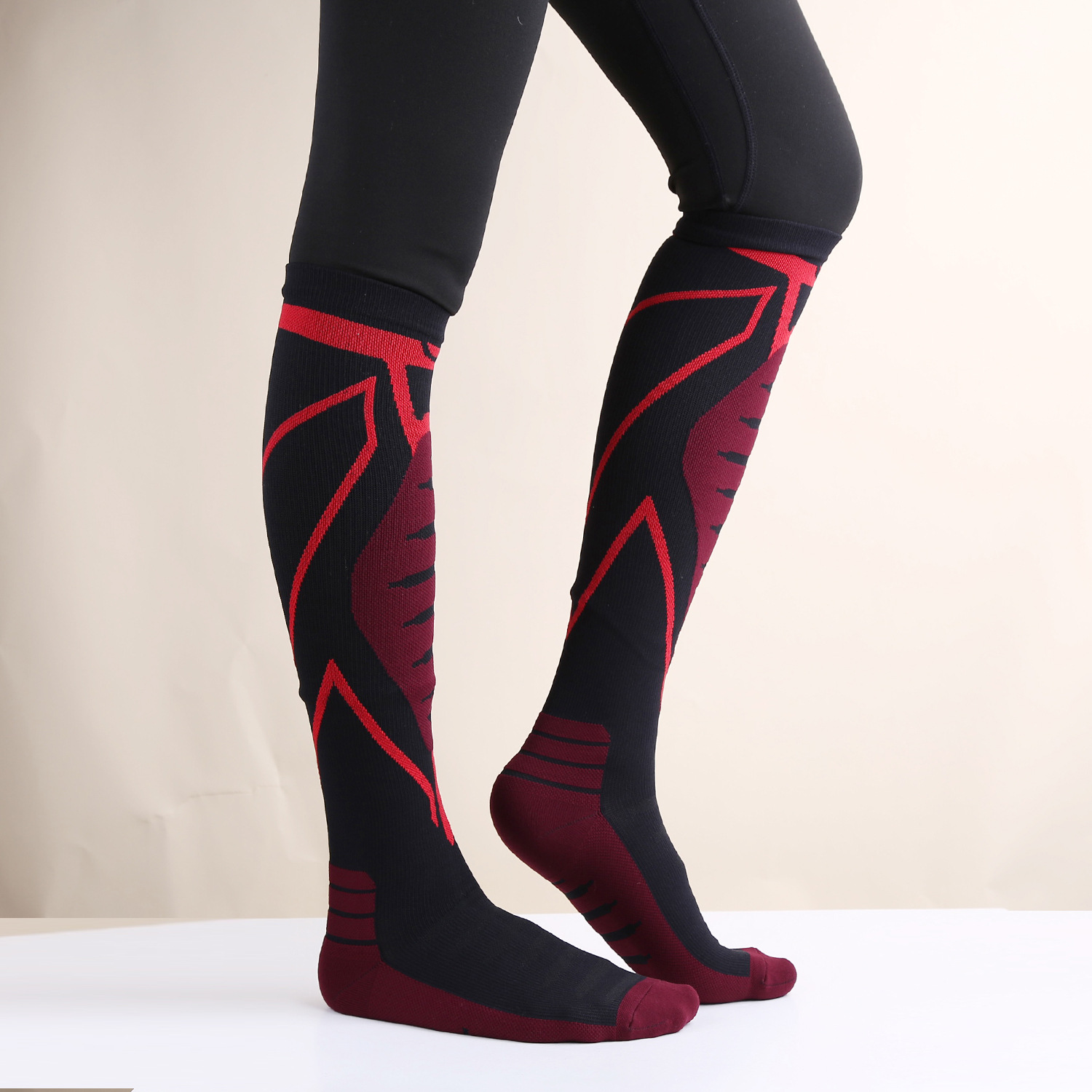 Calzini sportivi professionali a pressione, calzini da corsa per maratona all'aperto, fondo in spugna, protezione polpaccio elastica alta, calzini a compressione a tubo lungo_voghion.com