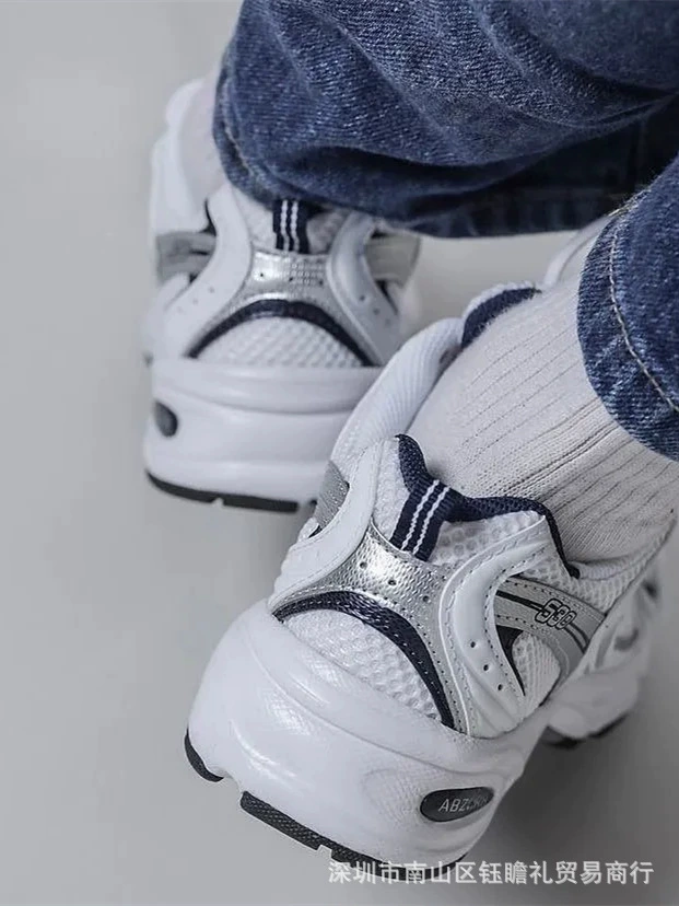 Кроссовки New balance низкие серебристо‑белые, многослойные размеры