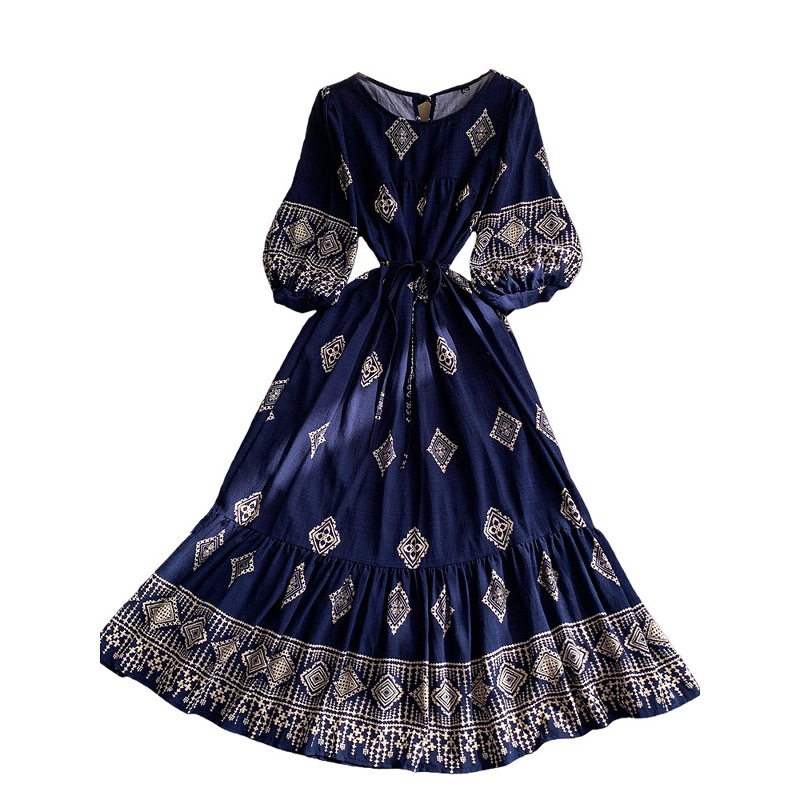Women's French Retro Red Floral Print Dress Round Neck Three Quarter Sleeve Slimming Waist Full Skirt Ruffles Summer Style_ecoleips.com