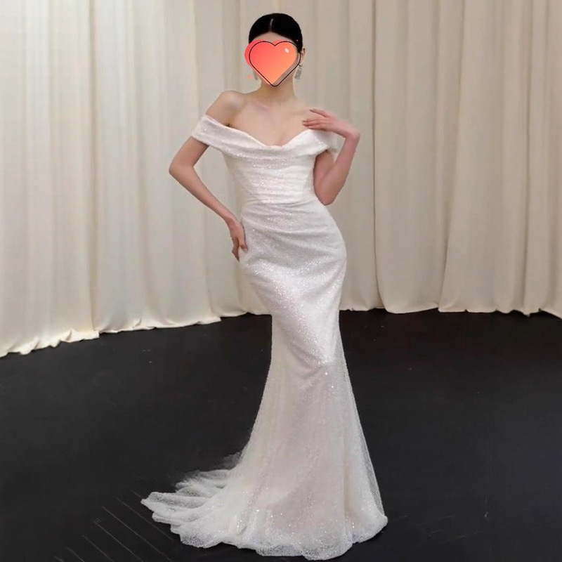 High-End One-Shoulder White Sequined Small-Trailing Evening Dress, Engagement Light Luxury Fishtail Skirt, Slimming and Light Wedding Dress High-End One-Shoulder White Sequined Small-Trailing Evening Dress, Engagement Light Luxury Fishtail Skirt, Slimming and Light Wedding Dress