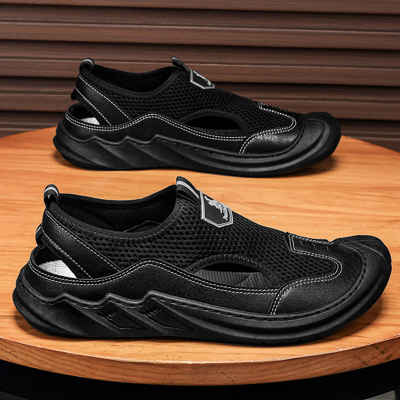 Sandalias para hombres 2024 verano nuevo respirado ocio de suela gruesa zapatos de moda zapatos deportivos antideslizantes de cabeza agujero