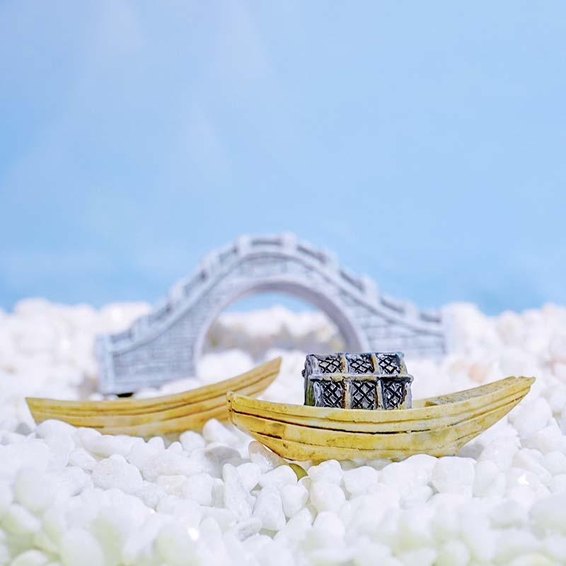 Barco de pesca de simulación al por mayor accesorios de micropaisaje del desierto decoración del acuario resina toldo barco pecera decoración paisajística