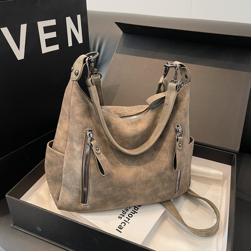 Large capacity bag for women's foreign trade new crossbody bag texture niche class college student shoulder bag commuting toy bag