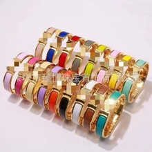 H��ĸ���C�߰汾�18k�m�ŕr�н����N�ɫ�������x��H���C
