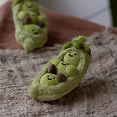 正版LOGALOGA毛绒玩偶挂件钥匙扣植物包包挂件送生日礼物小众高级