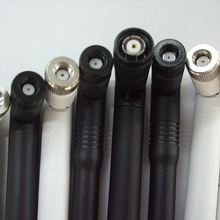 远程抄水表天线-2.4G 5DBI SMA天线，可以按客户要求来调试