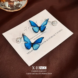 耳钉;耳环;耳扣