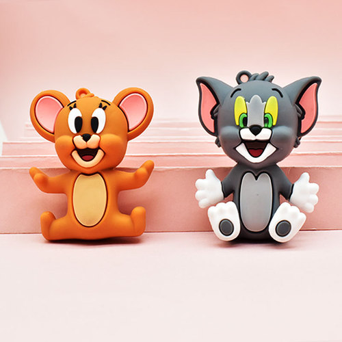 Factory direct sales cartoon animation mouse cat keychain pendant car bag cute small gift chain ring wholesale
