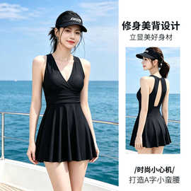 2026新款纯色女式泳衣 保守性感透气裙式时尚显瘦露背沙滩泳衣